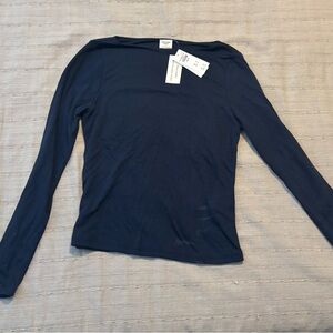 Abercrombie & Fitch Dark Blue Long Sleeve Tee